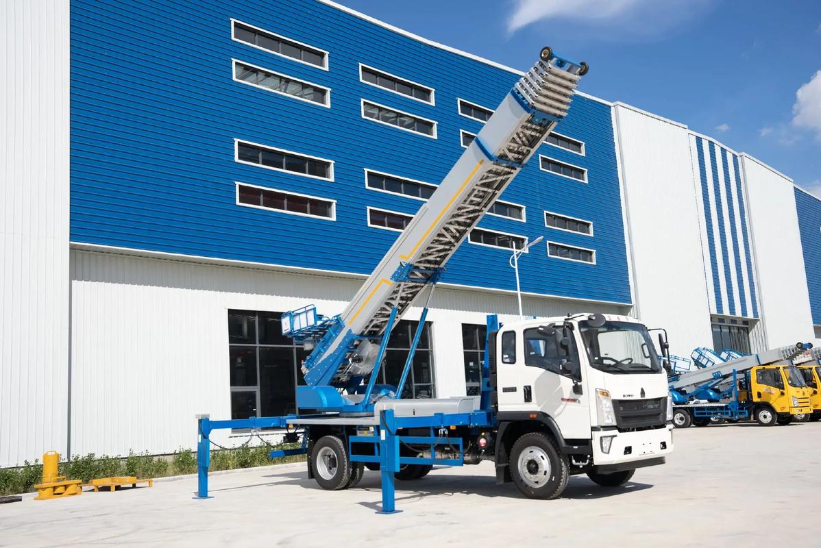 和乐镇小型云梯车上料车租赁多少钱