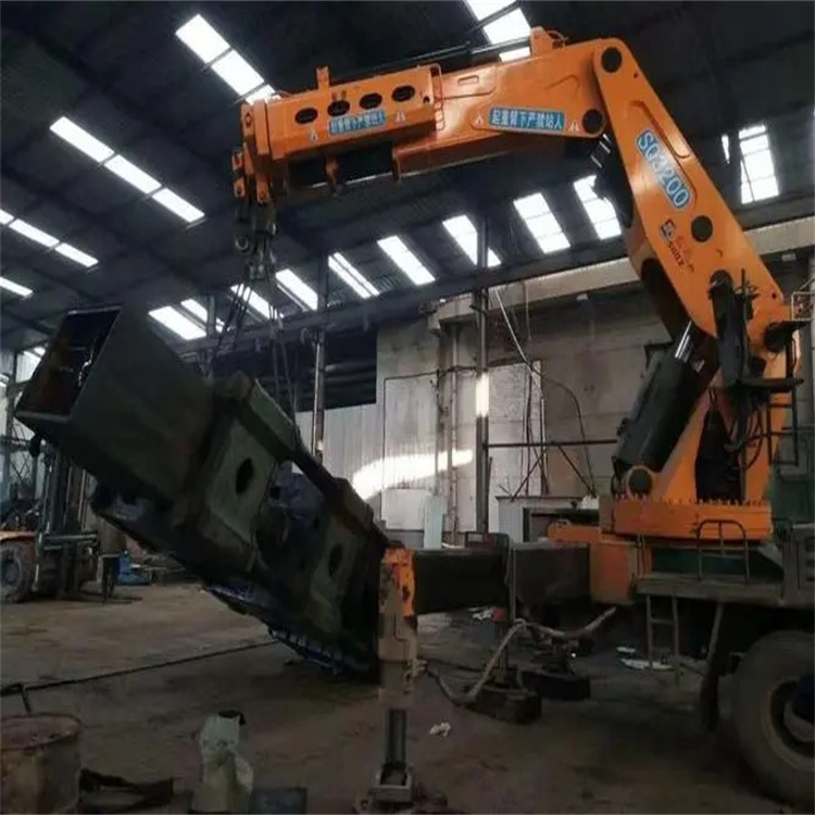 和乐镇200吨折臂吊出租